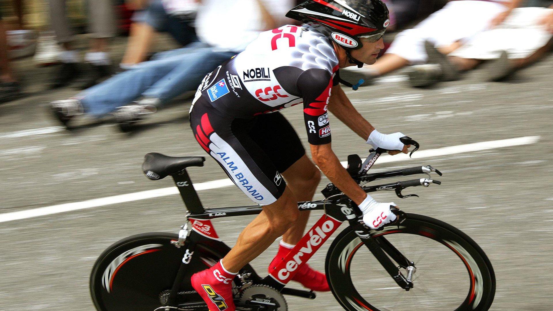 费兰-托雷斯伤停加剧巴萨锋线危机，哈维紧急调配青年军应对关键赛程